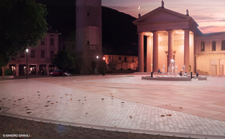 Vista prospettica di Piazza Marconi, Valdobbiadene, progetto di concorso di Sandro Gravili